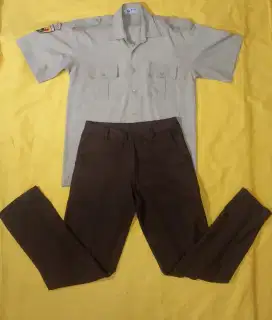 Setelan seragam sekolah pramuka SMA preloved