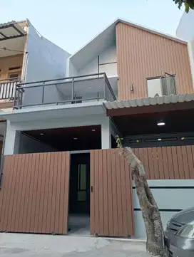 Rumah baru 2 lantai model skandimavian pinang buana gardenia Tangerang