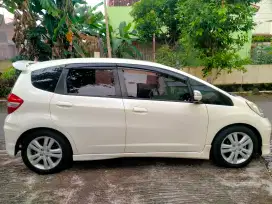 Jual jazz RS matic 2012