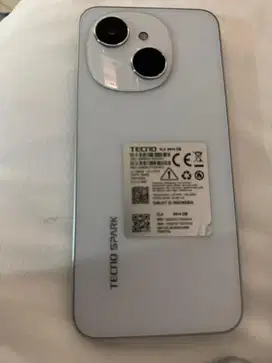 TECHNO SPARK GO 4/64 Warna putih termurah