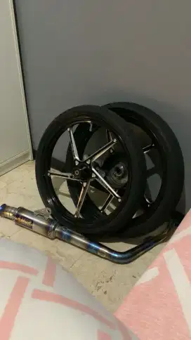 Velg VND ring 17 + Ban maxxis