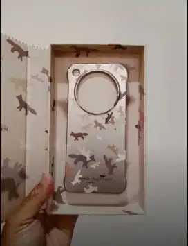 Casing Maison Kitsune Limited Oppo Find X8