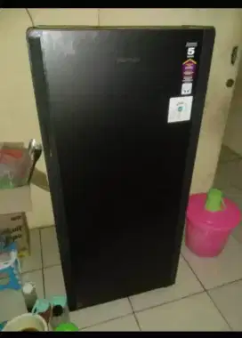 Jual kulkas 1 pintu merk Politron