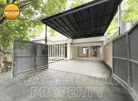 Disewakan Rumah Di Area Senopati/Wolter Jakarta Selatan STD611