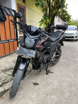 HONDA CB150R OLD