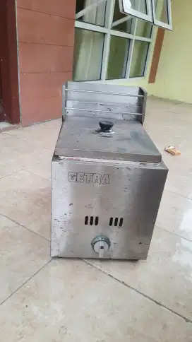 Penggorengan fryer merek getra