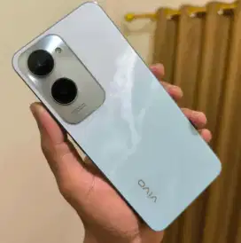 Vivo y18 ram 4/64 nfc hp casan