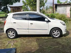 Daihatsu Ayla X