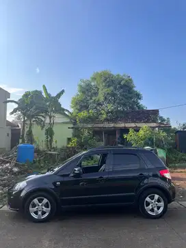 Suzuki SX4 2011 Bensin