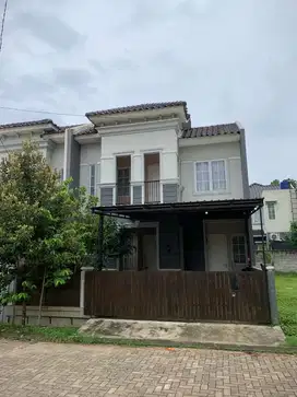 Take over / Over kredit Rumah 2 lantai