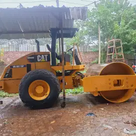 Vibro CAT type CA 533 E