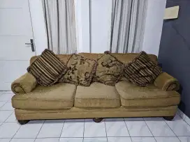 Jual sofa klasik merk Ashley 3 seater coklat dulu beli di informa