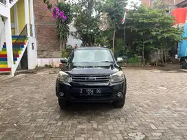 Ford Everest Tahun 2013