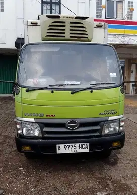 Hino Dutro 2013 Diesel