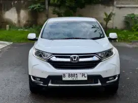 CR-V Turbo Non Prestige 2019 putih Mutiara
