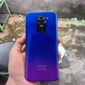 Redmi note 9 4/64 lumayan mulus