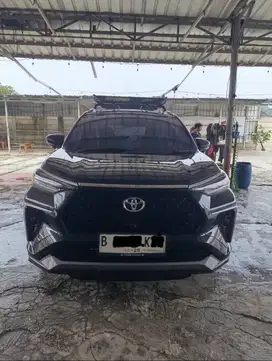 Veloz 1.5 Q 2023 Hitam – Tangan Pertama, Pajak Hidup, Mulus!