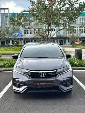 Low km Honda Jazz Rs Cvt 2018