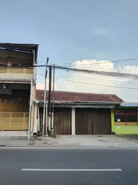 Dijual ruko cocok buat showroom