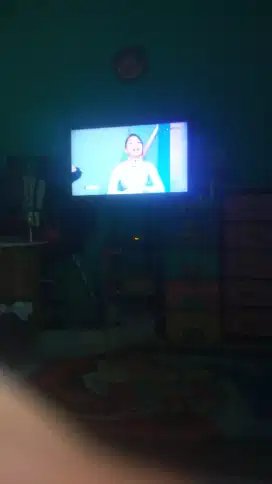 Jual tv masih bagus