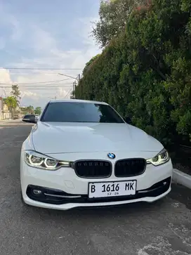 BMW 320i 2017 nik 2016 ban baru pirelli rft