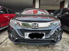 KM 64 RIBUAN Honda HRV E At 2019 Hitam Plat Ganjil Terawat