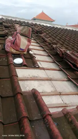 Tukang Atap/Genteng Bocor Denpasar
