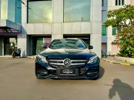 Mercedes Benz Mercy C200 Avantgarde 2015 AT 2.0, Odo 42Ribu