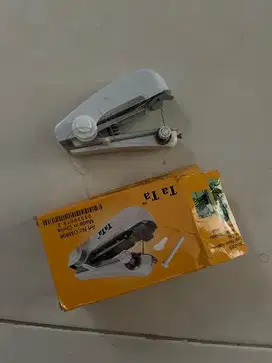 Alat jahit mini