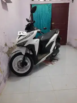 Velak Y Vario 150 ORI Repain Putih