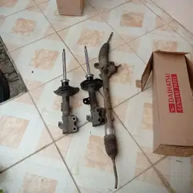 Jual steering rack dan sock breaker xenia sportif 2014