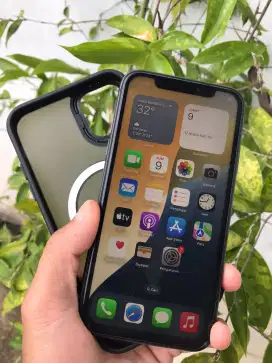 iPhone 11 black metalic
