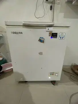 Frizeer Toshiba CR A 180I