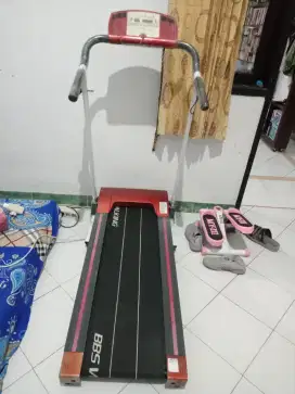 Treadmill listrik