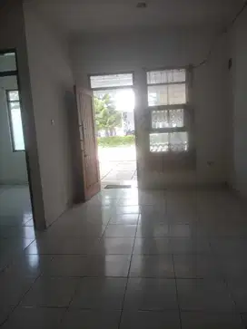 Disewakan Rumah 1 Lantai Cluster Bentang Artha Di Rancaoray Ciwastra