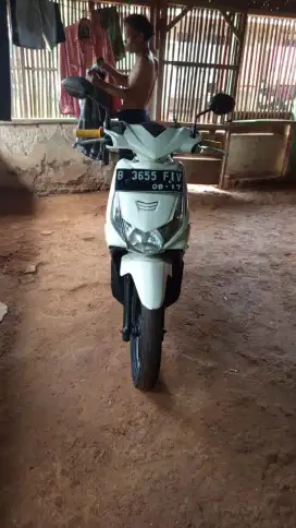 Jual Motor Bekas Beat Karbu