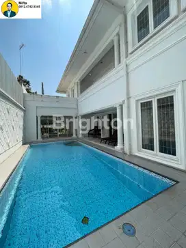 258. Disewakan Rumah Luas 6 Kamar di Pondok Indah – Siap Huni