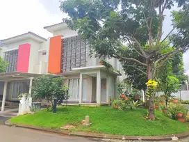 Dijual Rumah 2 lt Semi furnished Hook di Volta Gading Serpong