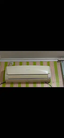 dijual AC Sharp 1/2 PK