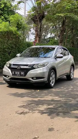HONDA HRV 2015 E A/T MURAH MERIAH