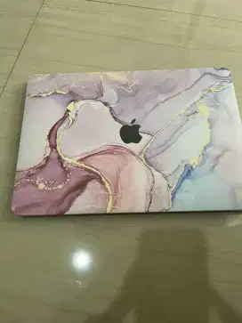 Macbook Pro 13 Inch 8/256 space gray
