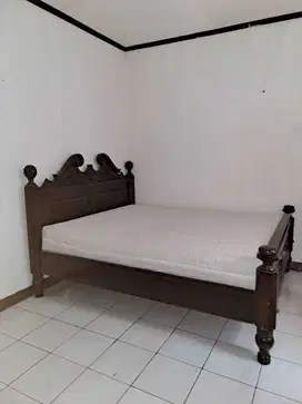 Disewakan Rumah di lantai 2 di Jl. Bangka 3, Mp Prapatan, Jaksel