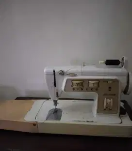 MESIN JAHIT MERK SINGER MAGIC BOBBIN DELUXE