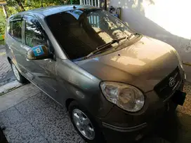 Kia Picanto 2010 Bensin
