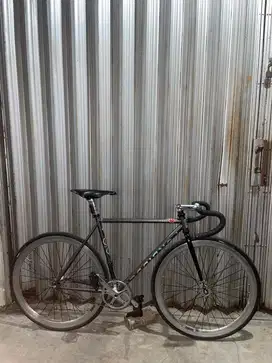 sepeda fixie airwalk pista chromolly size 53