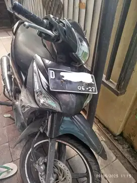 Supra x helm in 125