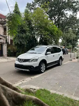 Grand Livina Xgear AT 2014
