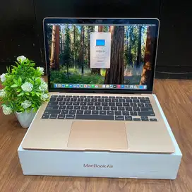 Macbook Air 13-inch M1 Ram 8GB SSD 256GB Muluss Fullset