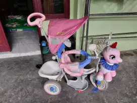 Sepeda anak roda 3 merek familly