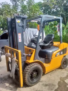 Forklift Diesel siap Tugas kondisi Istimewa